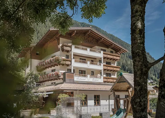 Resort: Hotel Lenz